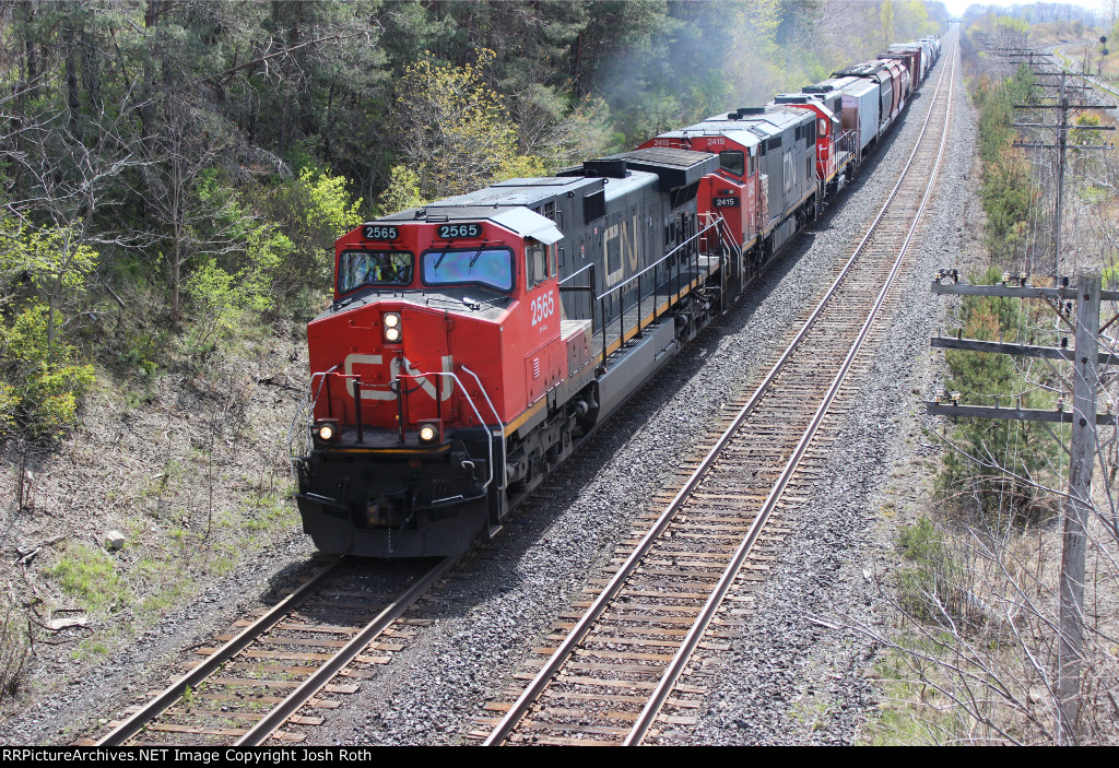 CN 2565, CN 2415 & GTW 4900 